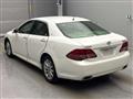2010 Toyota Crown