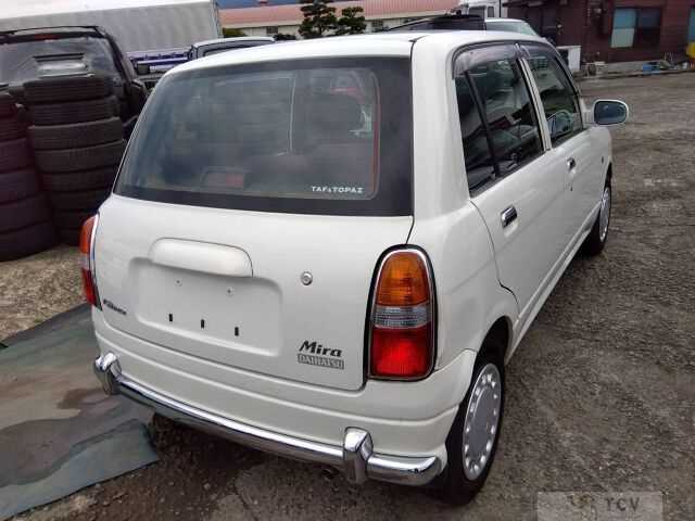 1999 Daihatsu Mira Gino1000