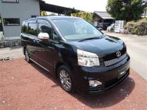 2013 Toyota Voxy