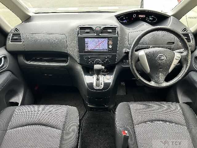 2013 Nissan Serena