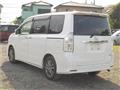 2013 Toyota Voxy