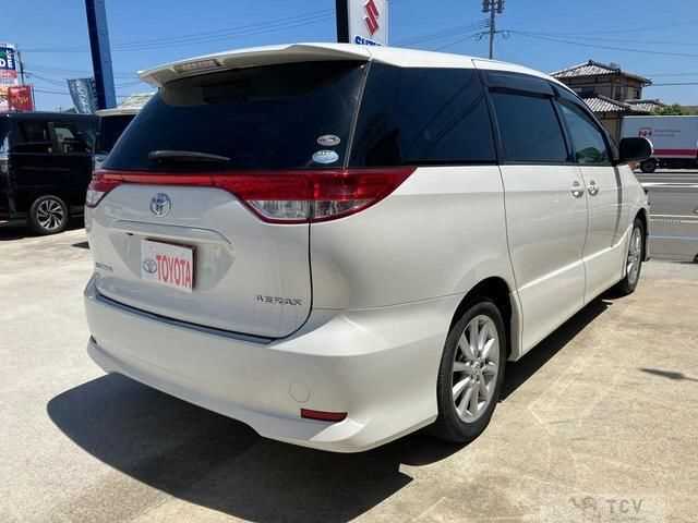2009 Toyota Estima