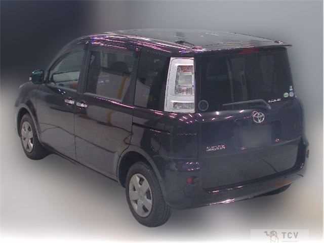 2013 Toyota Sienta