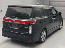 2013 Nissan Elgrand