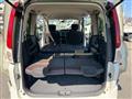2009 Nissan Serena