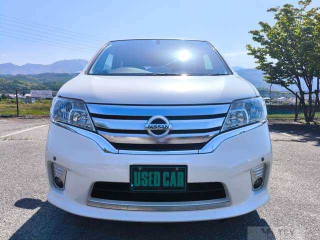 2013 Nissan Serena