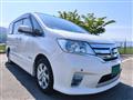 2013 Nissan Serena
