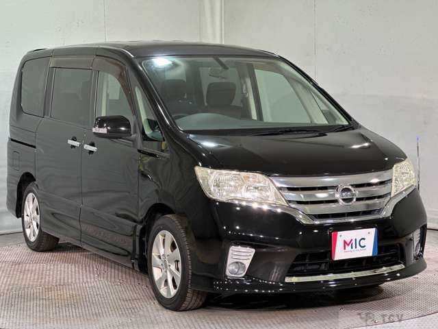 2011 Nissan Serena