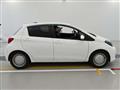 2016 Toyota Vitz