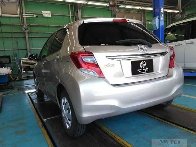 2016 Toyota Vitz