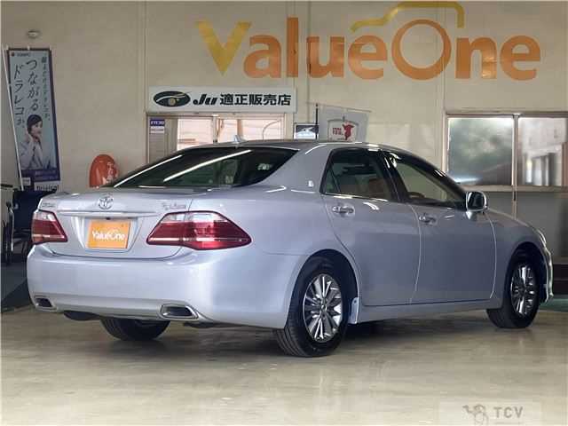 2010 Toyota Crown