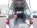 2005 Toyota Granvia