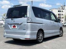 2013 Nissan Serena