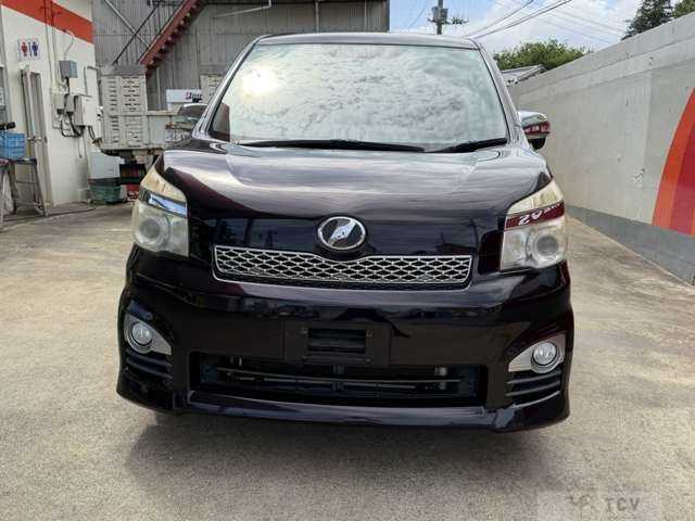 2013 Toyota Voxy