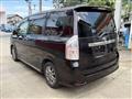 2013 Toyota Voxy