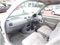 2000 Nissan March