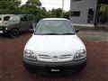 2000 Nissan March