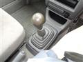 2000 Nissan March