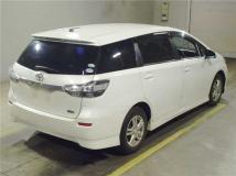 2014 Toyota Wish