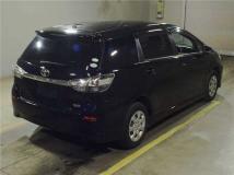 2013 Toyota Wish