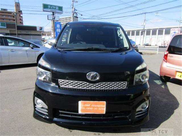 2011 Toyota Voxy
