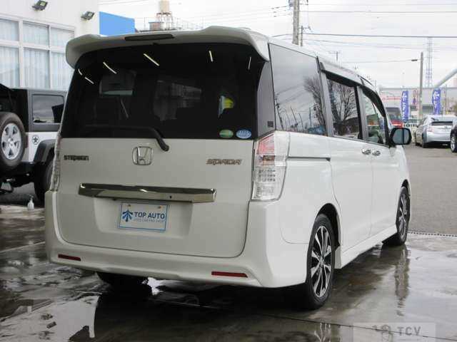 2013 Honda Step WGN