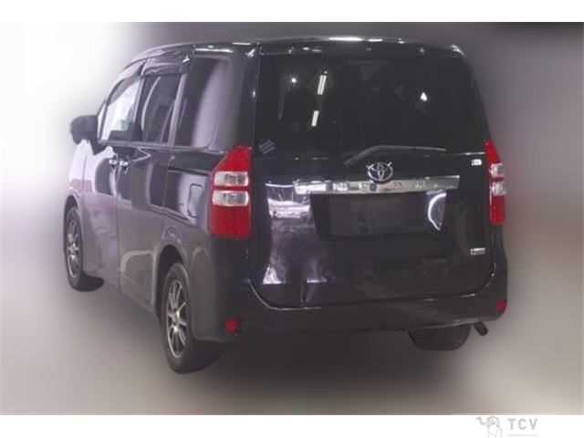 2013 Toyota Noah
