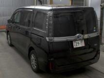 2014 Toyota Voxy