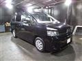 2013 Toyota Voxy