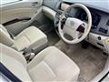 2012 Toyota Isis