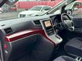 2010 Toyota Vellfire