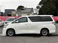 2010 Toyota Vellfire