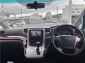 2011 Toyota Vellfire
