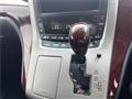 2011 Toyota Vellfire