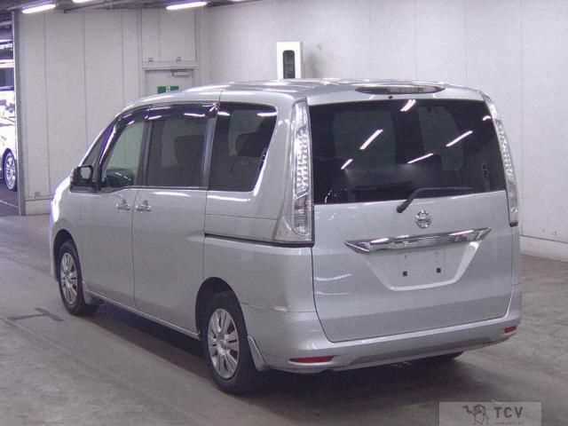 2014 Nissan Serena