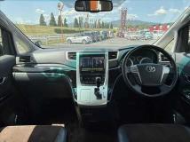 2014 Toyota Alphard