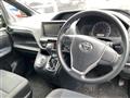 2016 Toyota Noah