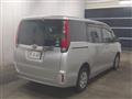 2016 Toyota Noah