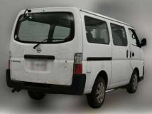 2009 Nissan Caravan
