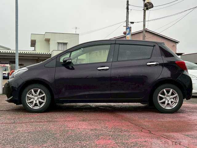 2016 Toyota Vitz