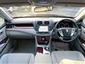 2011 Toyota Crown Royal Series
