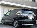2014 Toyota Estima Hybrid