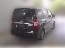 2013 Toyota Noah