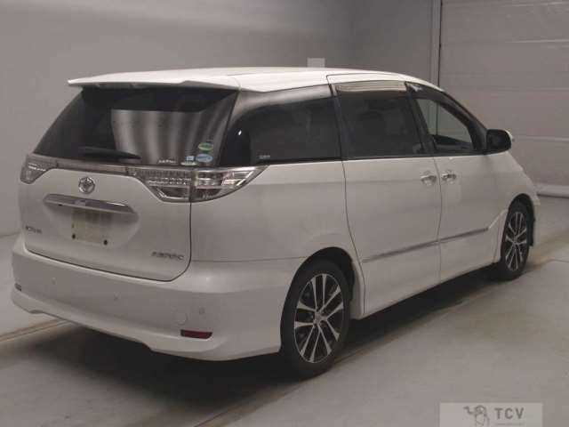 2014 Toyota Estima