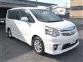 2010 Toyota Noah