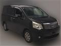 2013 Toyota Noah