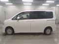 2009 Toyota Voxy