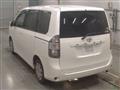 2009 Toyota Voxy