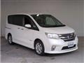 2013 Nissan Serena