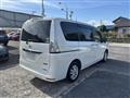 2013 Nissan Serena